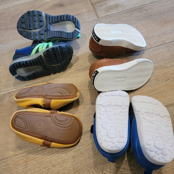 Kids' Assorted Colorful Shoes Set - Picture 6 of 7